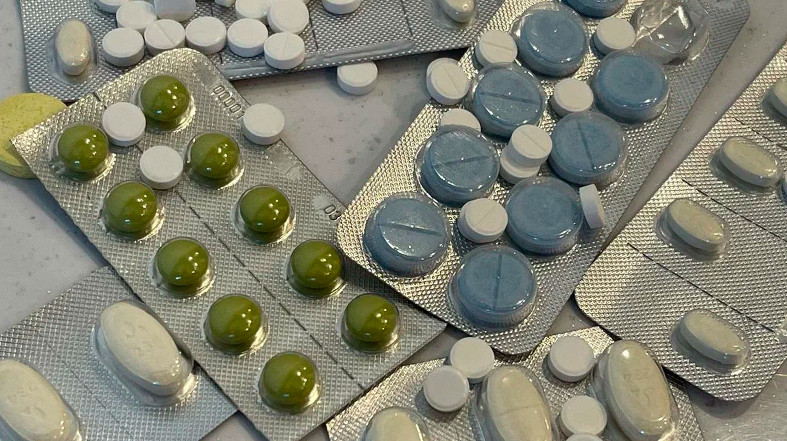 В Петербургских аптеках увеличились продажи импортных препаратов