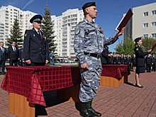 Свердловские судебные приставы принесли присягу накануне Дня Победы