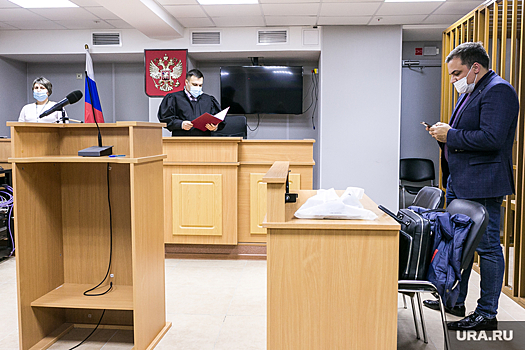 В Петербурге «заминировали» суд, потребовав отпустить Хованского
