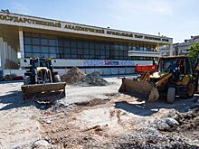 Мэр о главной площади Крыма: с Лениным, но без украинского гранита