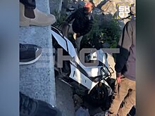 SHOT: мотоциклистка влетела в толпу туристок из России в Стамбуле