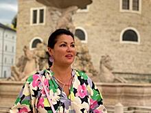 Семейная идиллия: Нетребко показала милое фото с мужем и подросшим сыном