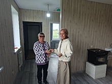 Виталий Хоценко обеспечил передачу еще более 80 квартир сиротам в Омской области