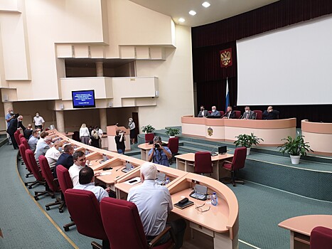 Саратовцев ждет "родовой треугольник" и перенос тубдиспансера