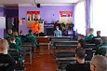 Российский путешественник и писатель Антон Кротов посетил Ижевскую воспитательную колонию