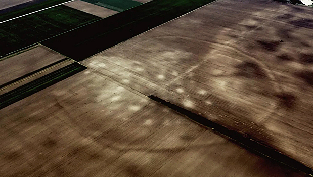 Неизвестные гигантские сооружения бронзового века обнаружены в центре Европы