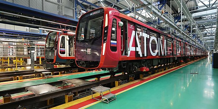 В Москве запустили “космический” поезд на Большой кольцевой линии метро