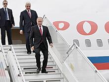 На самолетах Путина обнаружили летящих "зайцем"