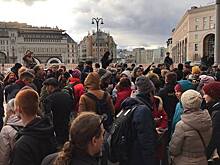 На акциях в поддержку фигурантов дел «Нового величия» и «Сети» задержали около 60 человек