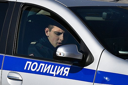 Пенсионерка украла 200 тысяч рублей в офисе в центре Москвы