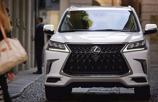 Lexus LX получил новый спортивный пакет