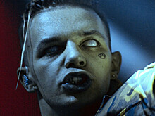 Лишенный прав Элджей на БТР прокатился по Нижнему Новгороду