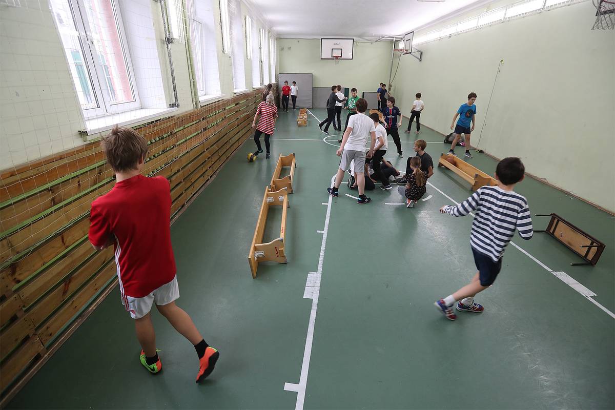 Школы одного региона России получат десятки миллионов рублей