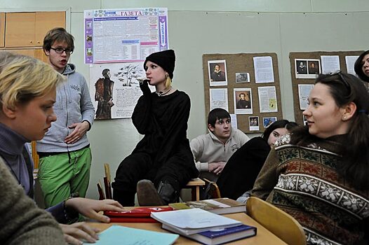 Россиянам хотят запретить обсуждать учителей