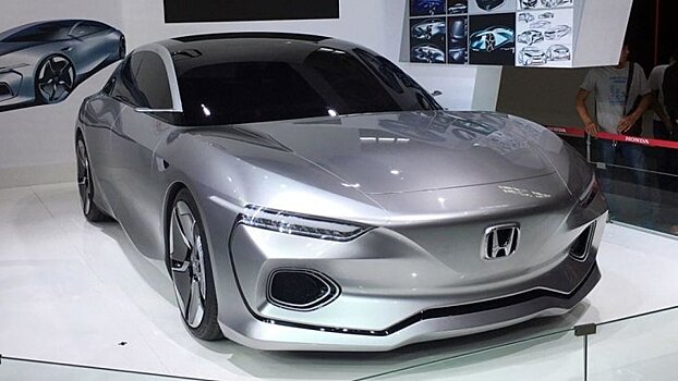 Honda представила концептуальный седан Design C001