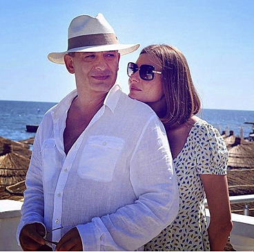 «Скучаю так, что не могу уснуть»: Толкалина и другие не забывают близких