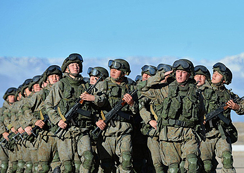 Мотострелки российской военной базы в Таджикистане переброшены в Красноярский край для участия в специальном учении