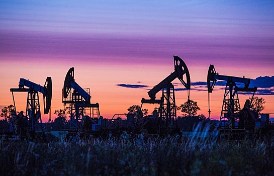 Саудовская Аравия отказалась сокращать добычу нефти