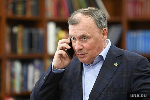 Мэр Екатеринбурга объединил своих людей против министерства. Так он решает городскую проблему