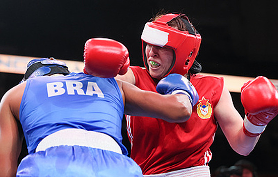 Чемпионат мира по боксу среди женщин перенесли на 2022 год