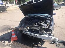 Младенец пострадал при столкновении BMW и Renault в Самаре