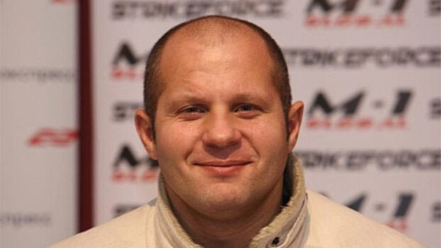 Емельяненко: Нижайший поклон всем, кто смотрел бой и молился