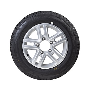 KAMA TYRES представил зимние шины Viatti на выставке Busworld Russia