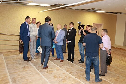 Калужский театр кукол отделали шелковой штукатуркой
