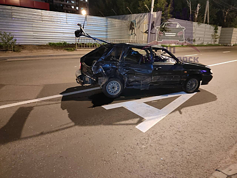 Красноярский водитель оставил гранату в салоне машины при попытке скрыться с места ДТП