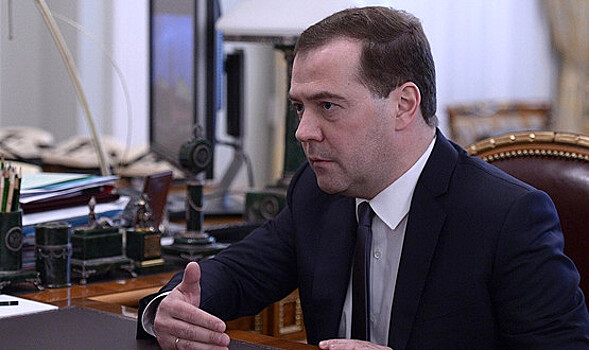 Медведев: США объявили экономическую войну России