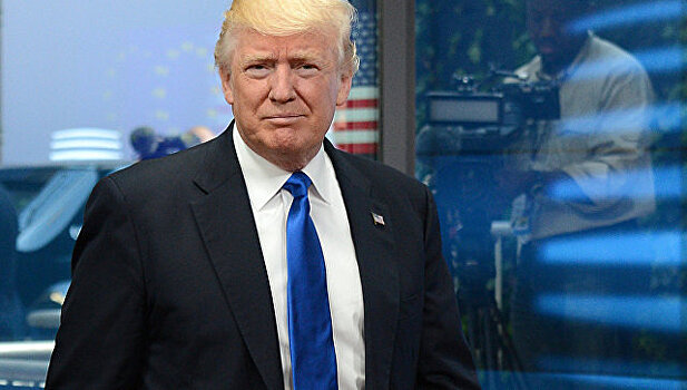 СМИ: Зять Трампа предлагал послу РФ установить тайный канал связи с Кремлём
