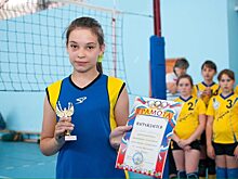 Жители Саратовской области могут спасти 14-летнюю Кристину