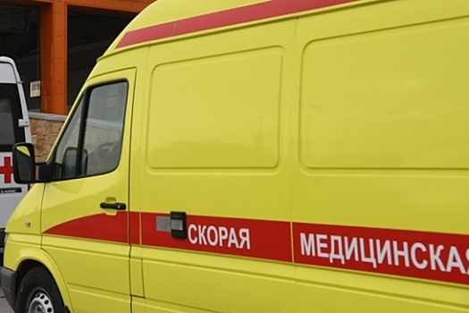 В Волгограде 21-летний водитель протаранил световую опору