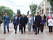 Губернатор Игорь Кобзев и мэр Иркутска Руслан Болотов проверили ход благоустройства объектов по проекту «Инфраструктура для жизни»