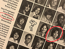 Женщина отыскала в семейном архиве фото молодого Киану Ривза и прославилась