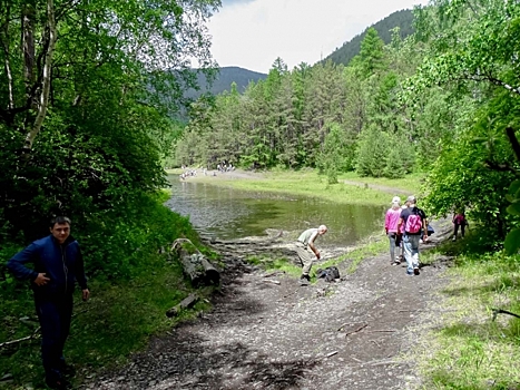В популярном поселке на берегу Байкала ввели туристический налог