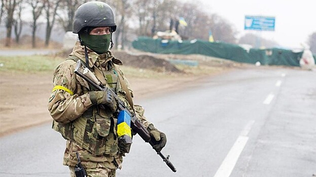 На Украине пожаловались на нехватку формы для военных