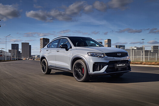 Россияне потратили на легковые автомобили 2,5 трлн рублей с января по июль