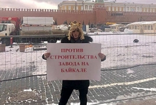 Сергея Зверева вызвали в полицию из-за одиночного митинга