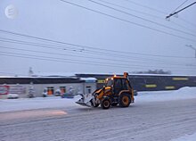 Властям Ижевска дали двое суток на ликвидацию снежной колейности и расширение проезжих частей