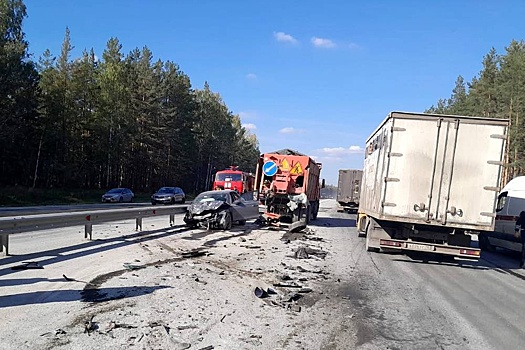 Водитель иномарки сгорел заживо после столкновения с другой машиной под Сысертью