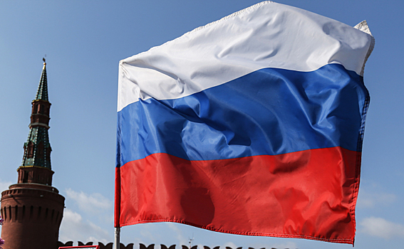 Пока Кремль заигрывает с Западом – Россия под ударом