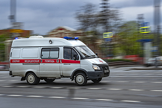 В Подмосковье из-за въехавшего в остановку автобуса пострадали шесть человек