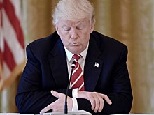 Трампа оштрафовали на $5 тысяч за фотографию