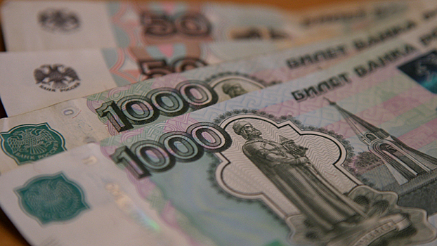 В России долги по зарплате выросли на треть