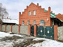 Табор уходит с Урала: После погромов цыгане продают свои хоромы