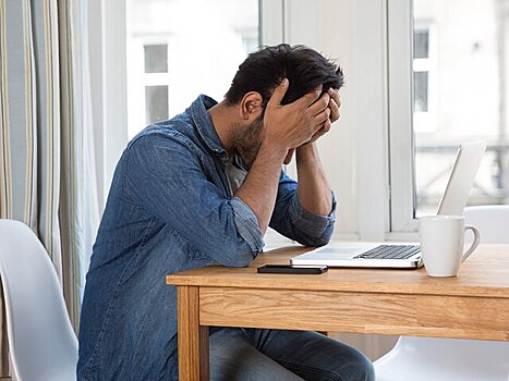 Врач заявил, что стресс разрушает сосуды