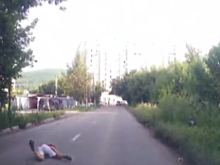 В Красноярске 9-летний мальчик попал под колёса автомобиля