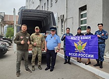 Судебные приставы из Ростовской области отправили гуманитарную помощь бойцам в зоне СВО