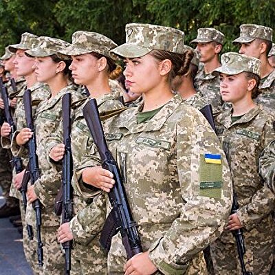 солдаты и шлюхи 